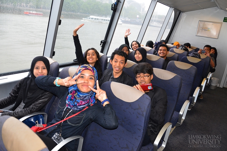 FELDA Students Sail through London’s Past