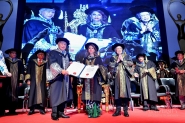 Governor of Melaka TYT Tun Datuk Seri Utama Mohd Khalil bin Yaakob receives Honorary Doctorate