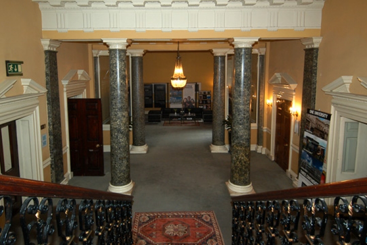 Reception & Lobby