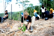 Volunteering for the SASET reforestation expedition in Taman Negara Pahang