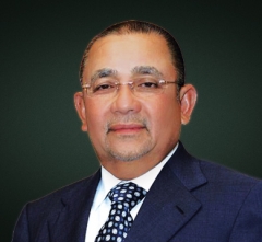 YB Tan Sri Datuk Seri Utama Haji Mohd Isa bin Dato’ Haji Abdul Samad
