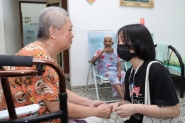 Limkokwing Volunteers Reach Out to Elderly Folks To Spread Founder’s Day Joy